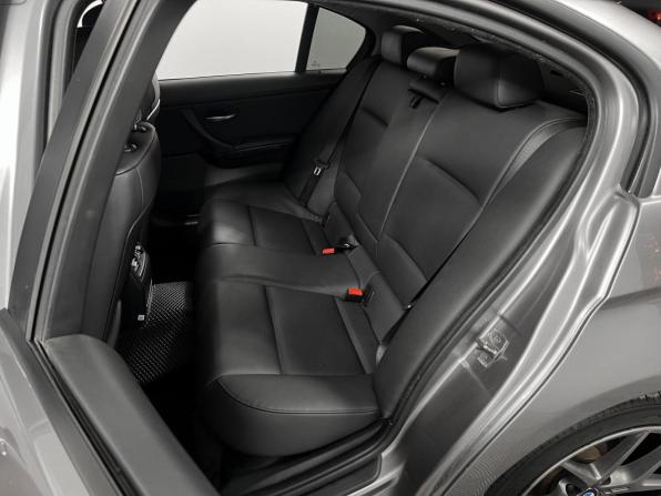 BMW 3 серии V (E90/E91/E92/E93) Рестайлинг с пробегом 2010 года, цена 943 100 рублей, 328970 км, седан, Автокод Объявления
