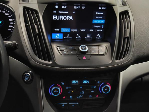 Ford Kuga II Рестайлинг с пробегом 2018 года, цена 1 907 000 рублей, 65800 км, внедорожник, Автокод Объявления