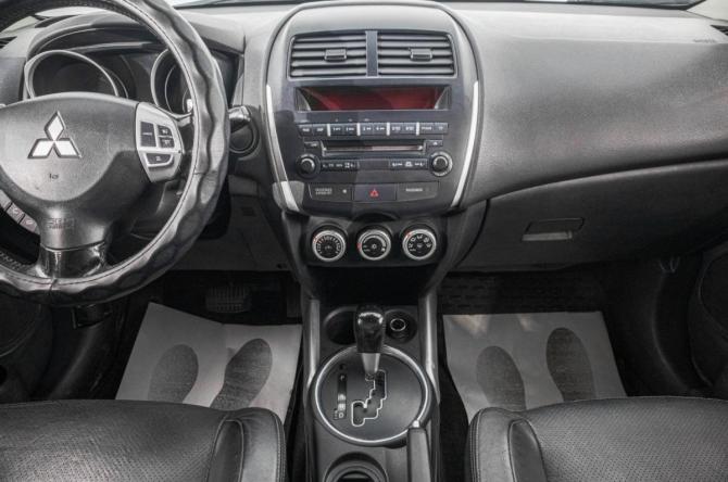 Mitsubishi ASX I с пробегом 2010 года, цена 1 099 000 рублей, 195000 км, внедорожник, Автокод Объявления