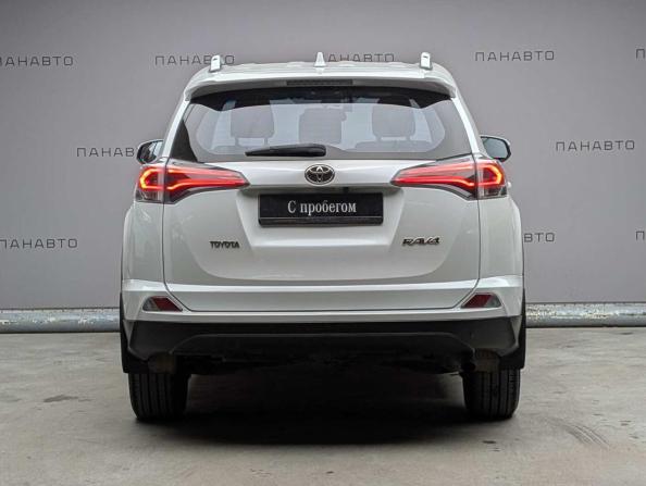 Toyota RAV4 IV (XA40) Рестайлинг с пробегом 2019 года, цена 2 175 000 рублей, 124143 км, внедорожник, Автокод Объявления