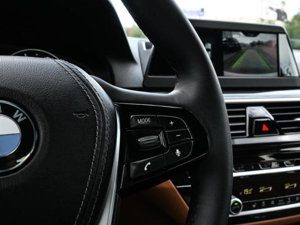 BMW 5 серии VII (G30/G31/G38) с пробегом 2017 года, цена 2 599 000 рублей, 118008 км, седан, Автокод Объявления