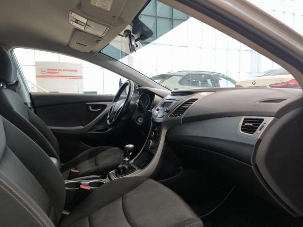 Hyundai Elantra V (MD) Рестайлинг с пробегом 2015 года, цена 1 050 000 рублей, 190073 км, седан, Автокод Объявления