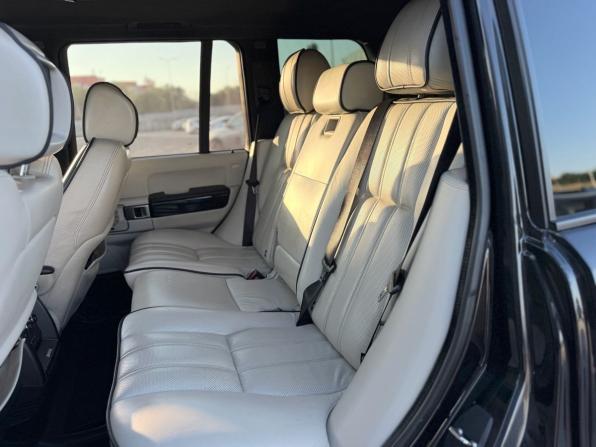 Land Rover Range Rover III Рестайлинг 2 с пробегом 2011 года, цена 1 800 000 рублей, 350000 км, внедорожник, Автокод Объявления