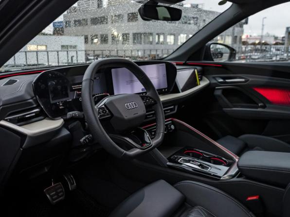 Audi Q5 III (GU) с пробегом 2026 года, цена 5 948 000 рублей, 5269 км, внедорожник, Автокод Объявления