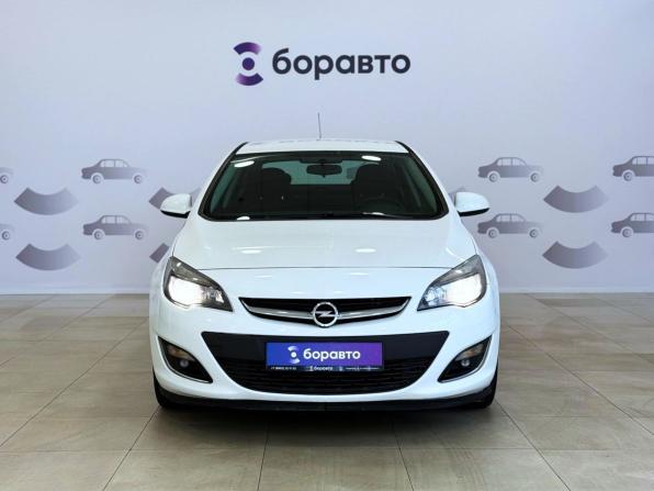 Opel Astra J Рестайлинг с пробегом 2013 года, цена 780 000 рублей, 195257 км, седан, Автокод Объявления