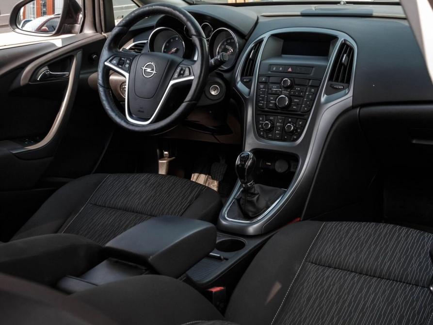 Opel Astra J Рестайлинг Уфа  - изображение 12
