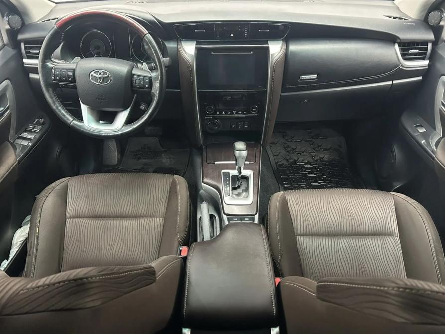 Toyota Fortuner II Воронеж  - изображение 10
