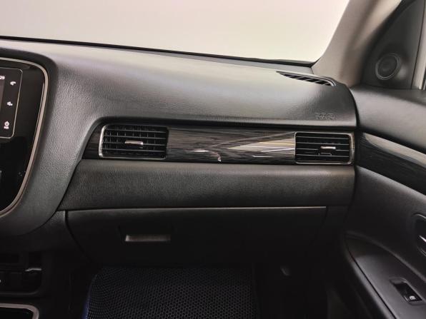Mitsubishi Outlander III Рестайлинг 3 с пробегом 2018 года, цена 2 650 000 рублей, 182760 км, внедорожник, Автокод Объявления