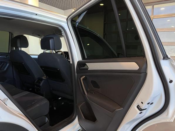 Volkswagen Tiguan II с пробегом 2017 года, цена 2 385 000 рублей, 167507 км, внедорожник, Автокод Объявления