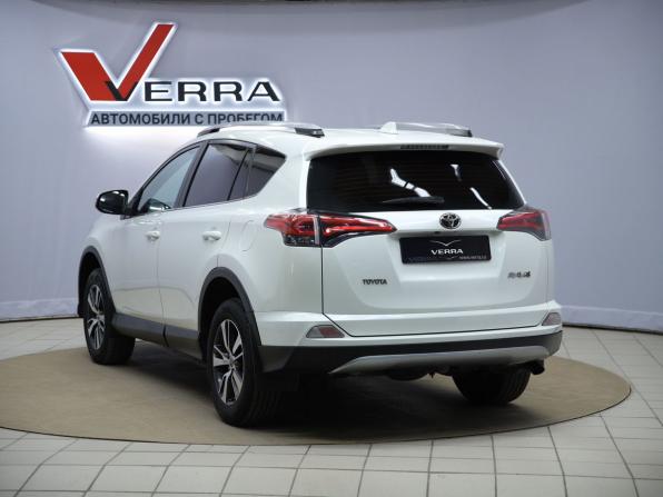 Toyota RAV4 IV (XA40) Рестайлинг с пробегом 2017 года, цена 1 950 000 рублей, 211071 км, внедорожник, Автокод Объявления