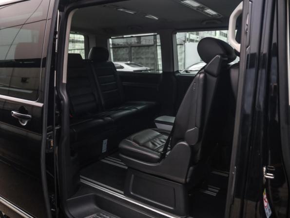 Volkswagen Multivan T6 с пробегом 2016 года, цена 3 990 000 рублей, 204610 км, минивэн, Автокод Объявления