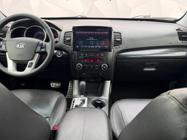 Kia Sorento II с пробегом 2012 года, цена 1 399 000 рублей, 238240 км, внедорожник, Автокод Объявления