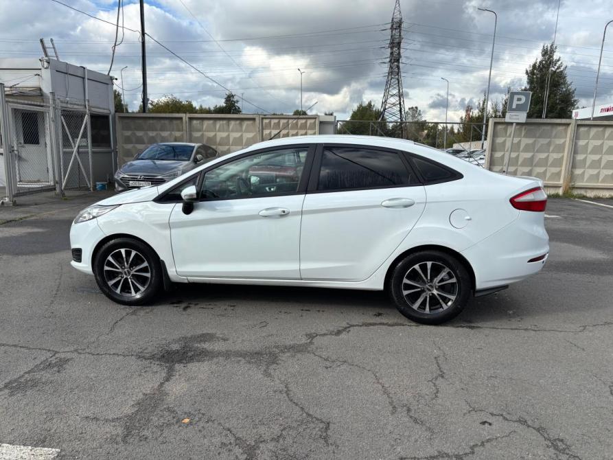 Ford Fiesta Mk6 Рестайлинг Санкт-Петербург  - изображение 8
