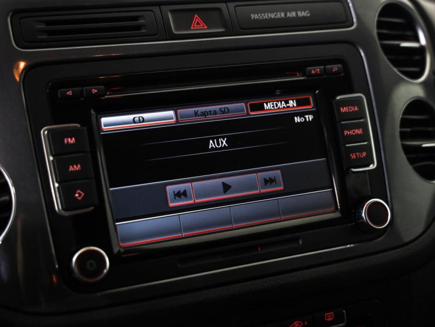 Volkswagen Tiguan I Рестайлинг Санкт-Петербург  - изображение 14
