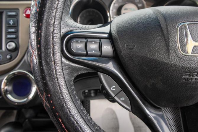 Honda Fit Shuttle I с пробегом 2012 года, цена 999 000 рублей, 191000 км, универсал, Автокод Объявления