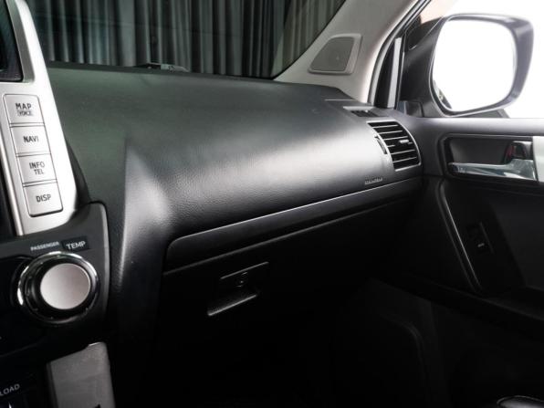 Toyota Land Cruiser Prado 150 Series с пробегом 2010 года, цена 3 149 000 рублей, 157999 км, внедорожник, Автокод Объявления