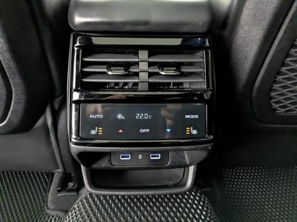 Geely Monjaro I с пробегом 2024 года, цена 3 350 000 рублей, 66069 км, внедорожник, Автокод Объявления