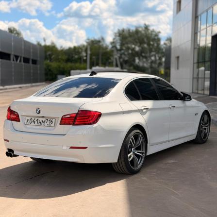 BMW 5 серии VI (F10/F11/F07) с пробегом 2011 года, цена 1 799 000 рублей, 240892 км, седан, Автокод Объявления