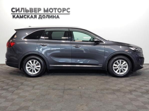 Kia Sorento III Prime Рестайлинг с пробегом 2018 года, цена 2 880 000 рублей, 84000 км, внедорожник, Автокод Объявления