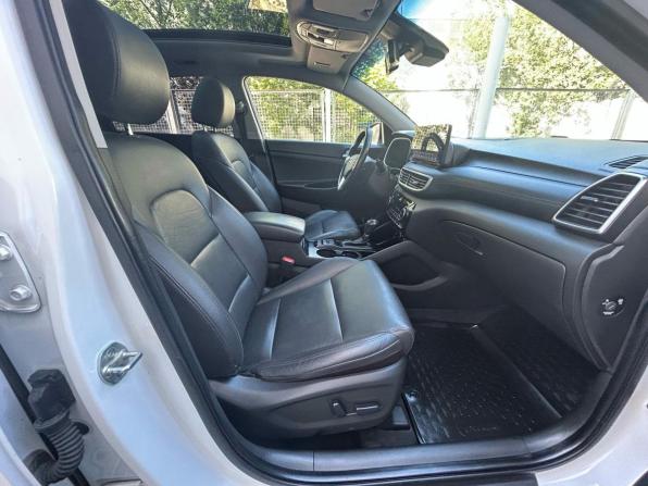 Hyundai Tucson III Рестайлинг с пробегом 2019 года, цена 2 155 000 рублей, 142172 км, внедорожник, Автокод Объявления
