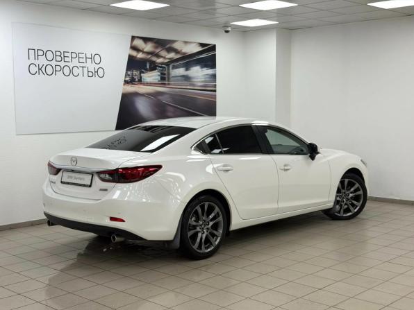 Mazda 6 III (GJ) Рестайлинг с пробегом 2018 года, цена 2 245 000 рублей, 45082 км, седан, Автокод Объявления