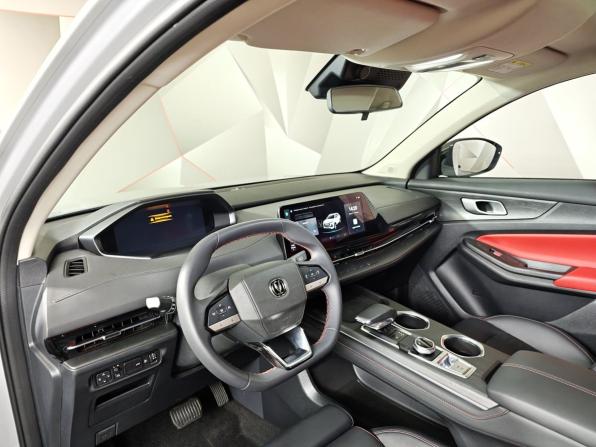 Changan UNI-S (CS55 Plus) с пробегом 2024 года, цена 2 350 000 рублей, 26821 км, внедорожник, Автокод Объявления