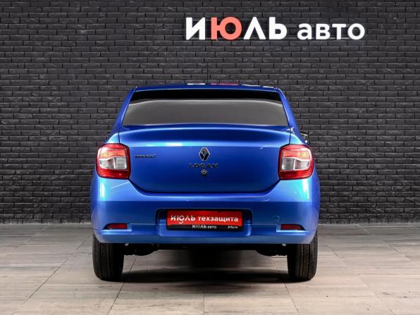 Renault Logan II Рестайлинг с пробегом 2018 года, цена 990 000 рублей, 69597 км, седан, Автокод Объявления