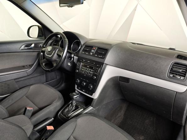 Skoda Yeti I с пробегом 2012 года, цена 761 000 рублей, 212016 км, внедорожник, Автокод Объявления