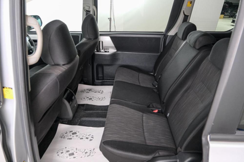 Toyota Noah II (R70) Красноярск  - изображение 16