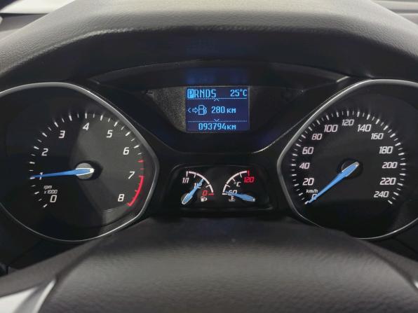 Ford Focus III с пробегом 2013 года, цена 950 000 рублей, 93793 км, хэтчбек, Автокод Объявления