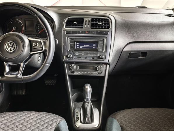 Volkswagen Polo V Рестайлинг с пробегом 2020 года, цена 1 445 000 рублей, 127598 км, седан, Автокод Объявления