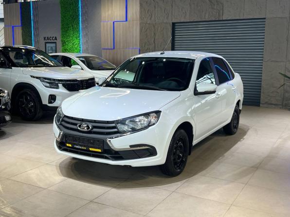Lada (ВАЗ) Granta I Рестайлинг с пробегом 2024 года, цена 880 000 рублей, 12400 км, седан, Автокод Объявления