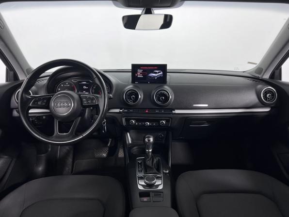 Audi A3 III (8V) Рестайлинг с пробегом 2018 года, цена 1 840 000 рублей, 148579 км, хэтчбек, Автокод Объявления