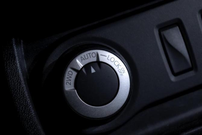 Renault Duster I Рестайлинг с пробегом 2015 года, цена 799 000 рублей, 220000 км, внедорожник, Автокод Объявления