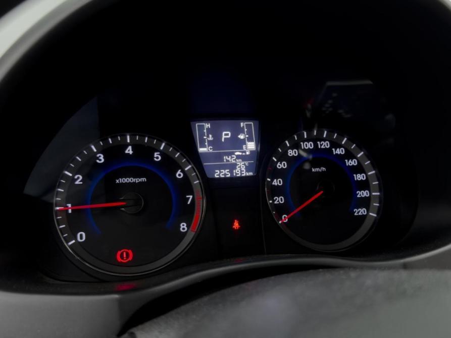 Hyundai Solaris I Рестайлинг Ростов-на-Дону  - изображение 15