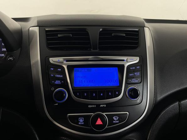 Hyundai Solaris I с пробегом 2011 года, цена 749 900 рублей, 166600 км, хэтчбек, Автокод Объявления
