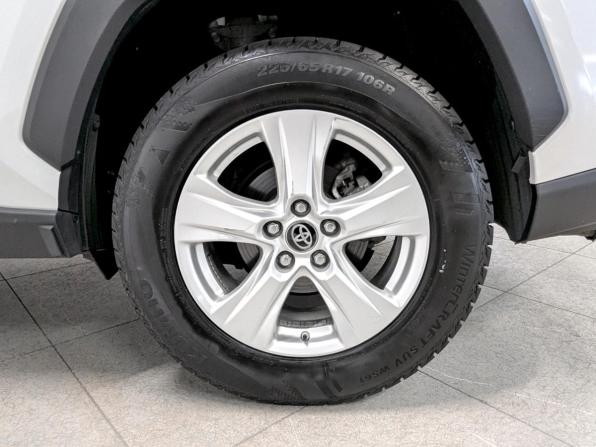 Toyota RAV4 V (XA50) с пробегом 2021 года, цена 2 935 000 рублей, 67467 км, внедорожник, Автокод Объявления
