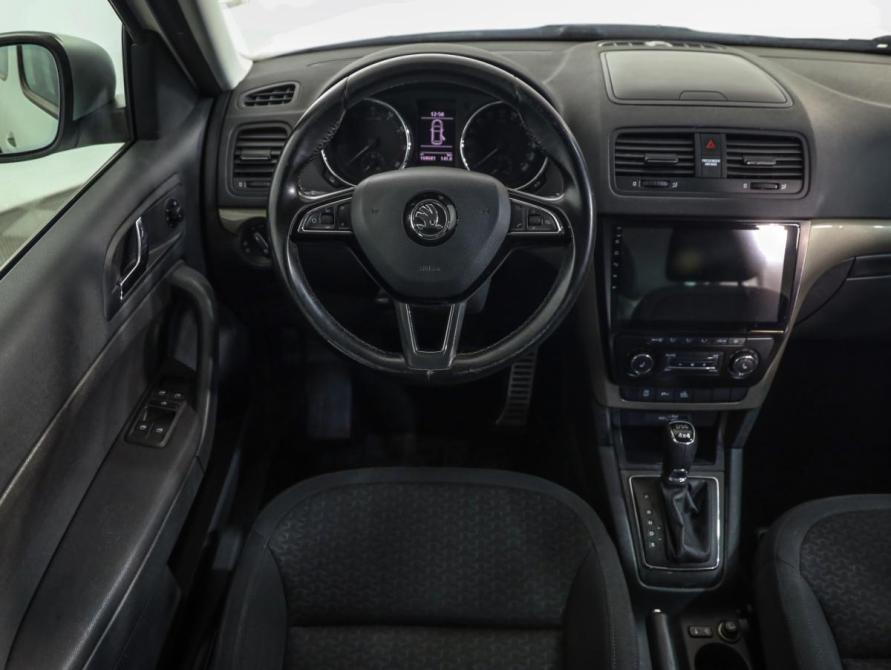 Skoda Yeti I Рестайлинг Санкт-Петербург  - изображение 11