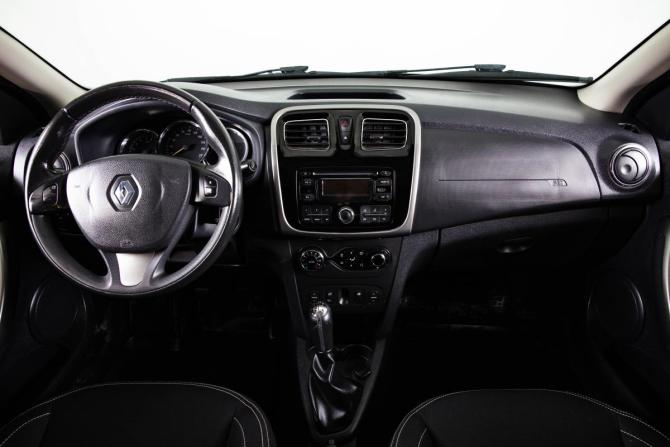 Renault Sandero II с пробегом 2016 года, цена 899 000 рублей, 133000 км, хэтчбек, Автокод Объявления