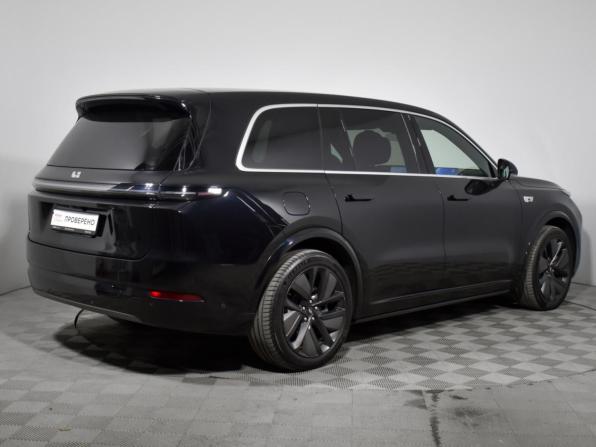 Li Auto (Lixiang) L9 I с пробегом 2023 года, цена 5 541 000 рублей, 67484 км, внедорожник, Автокод Объявления