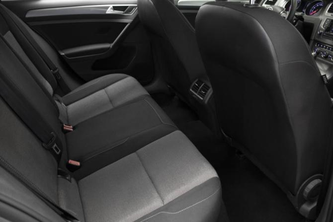 Volkswagen Golf VII с пробегом 2013 года, цена 1 197 000 рублей, 148585 км, хэтчбек, Автокод Объявления