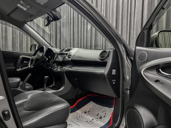 Toyota RAV4 III (XA30) Рестайлинг с пробегом 2012 года, цена 1 550 000 рублей, 165000 км, внедорожник, Автокод Объявления
