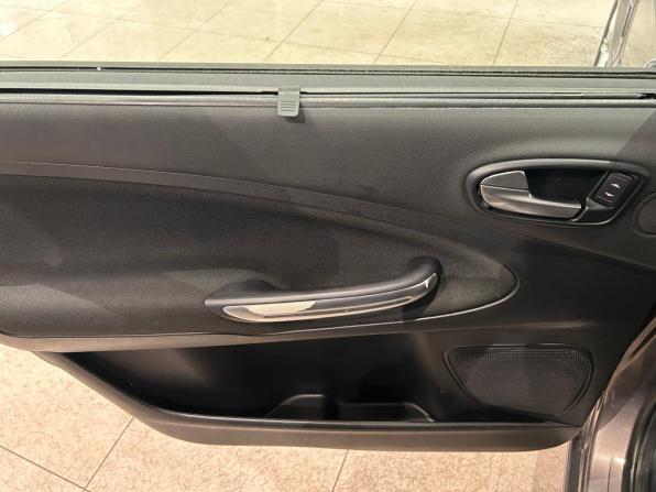 Ford S-MAX I Рестайлинг с пробегом 2011 года, цена 909 000 рублей, 215094 км, минивэн, Автокод Объявления