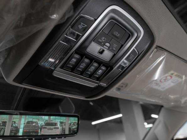 Ram 1500 V Рестайлинг с пробегом 2025 года, цена 11 300 000 рублей, 100 км, пикап, Автокод Объявления