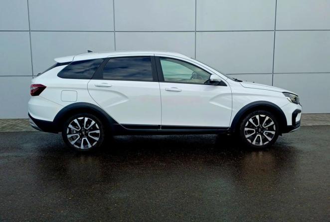 Lada (ВАЗ) Vesta I Рестайлинг (NG) с пробегом 2024 года, цена 1 790 000 рублей, 7392 км, универсал, Автокод Объявления