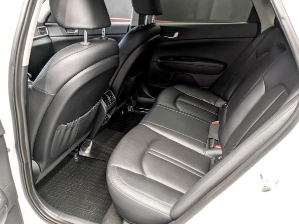 Kia Optima IV Рестайлинг с пробегом 2019 года, цена 2 060 000 рублей, 111354 км, седан, Автокод Объявления
