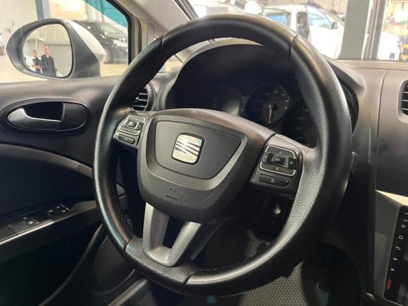 SEAT Leon II Рестайлинг с пробегом 2012 года, цена 514 000 рублей, 222600 км, хэтчбек, Автокод Объявления