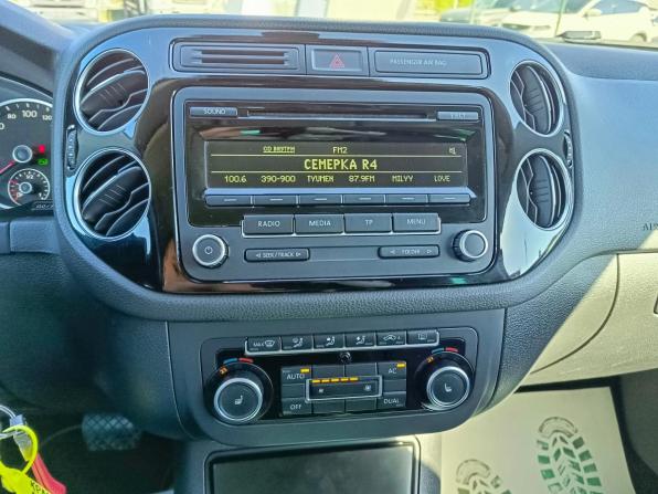 Volkswagen Tiguan I Рестайлинг с пробегом 2011 года, цена 1 229 000 рублей, 202128 км, внедорожник, Автокод Объявления