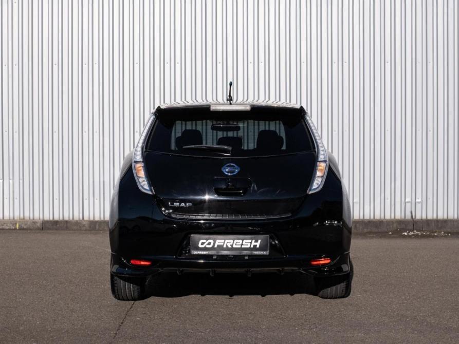 Nissan Leaf I (ZE0/AZE0) Сочи  - изображение 4