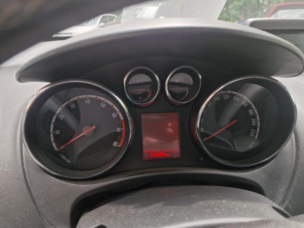 Opel Meriva B с пробегом 2013 года, цена 505 000 рублей, 270380 км, минивэн, Автокод Объявления